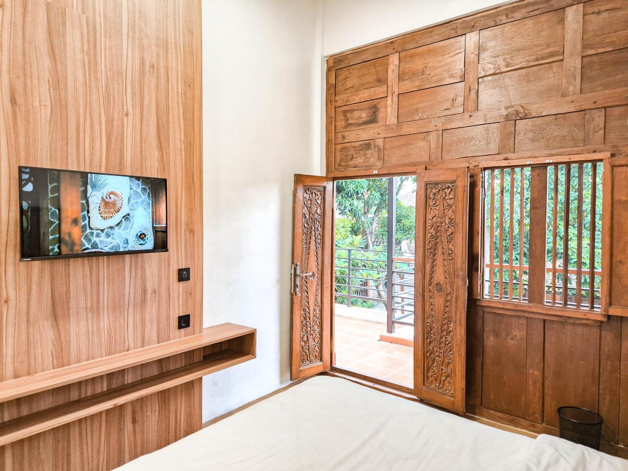Pendhapa Art Space - Pas Limasan Homestay Prawirotaman Exterior photo