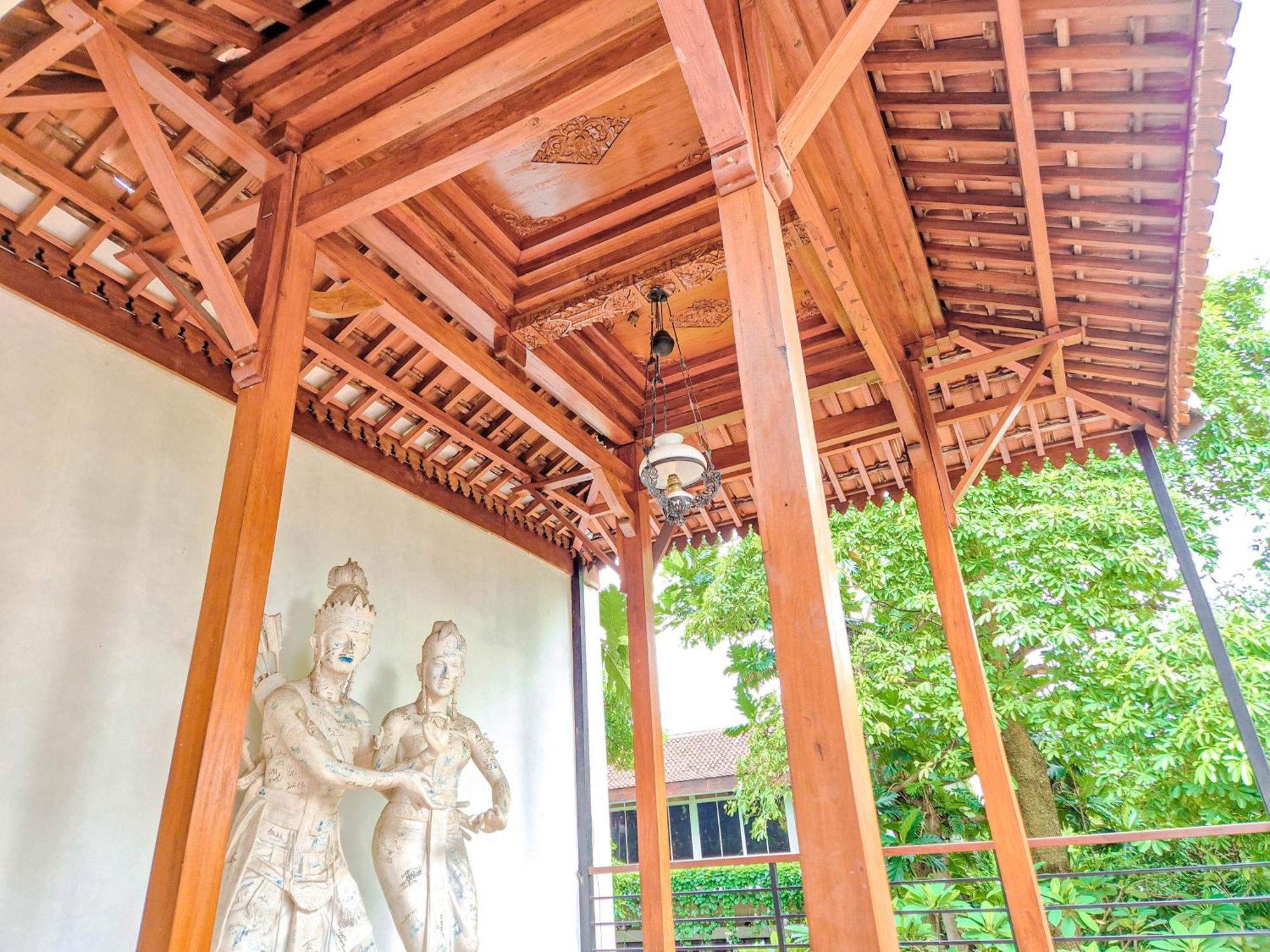 Pendhapa Art Space - Pas Limasan Homestay Prawirotaman Exterior photo