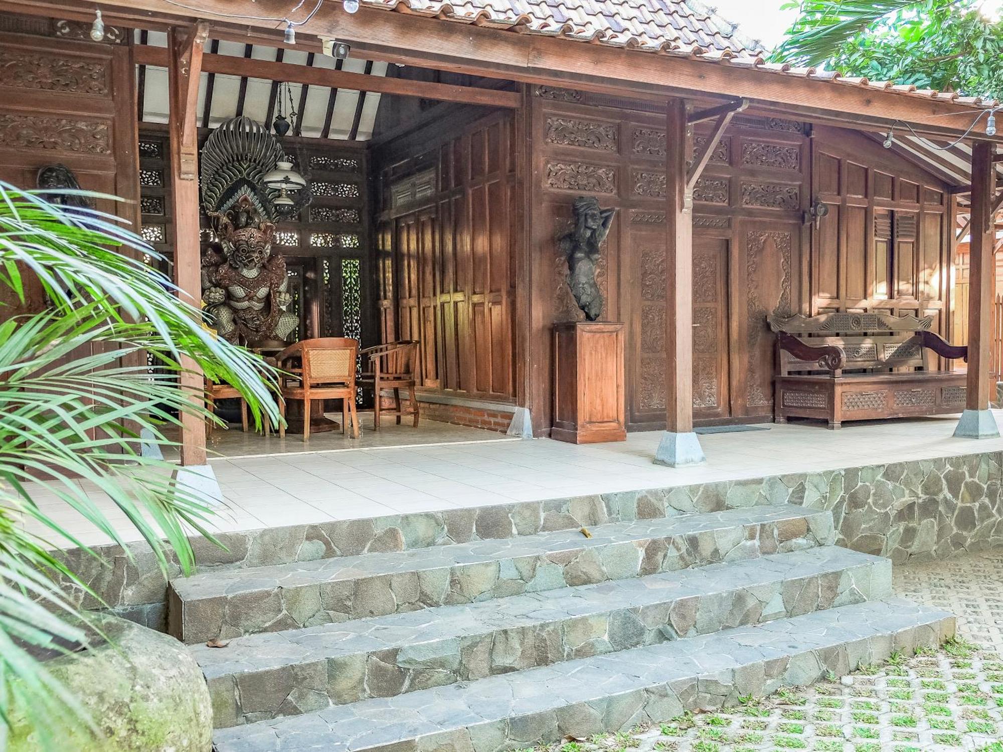 Pendhapa Art Space - Pas Limasan Homestay Prawirotaman Exterior photo
