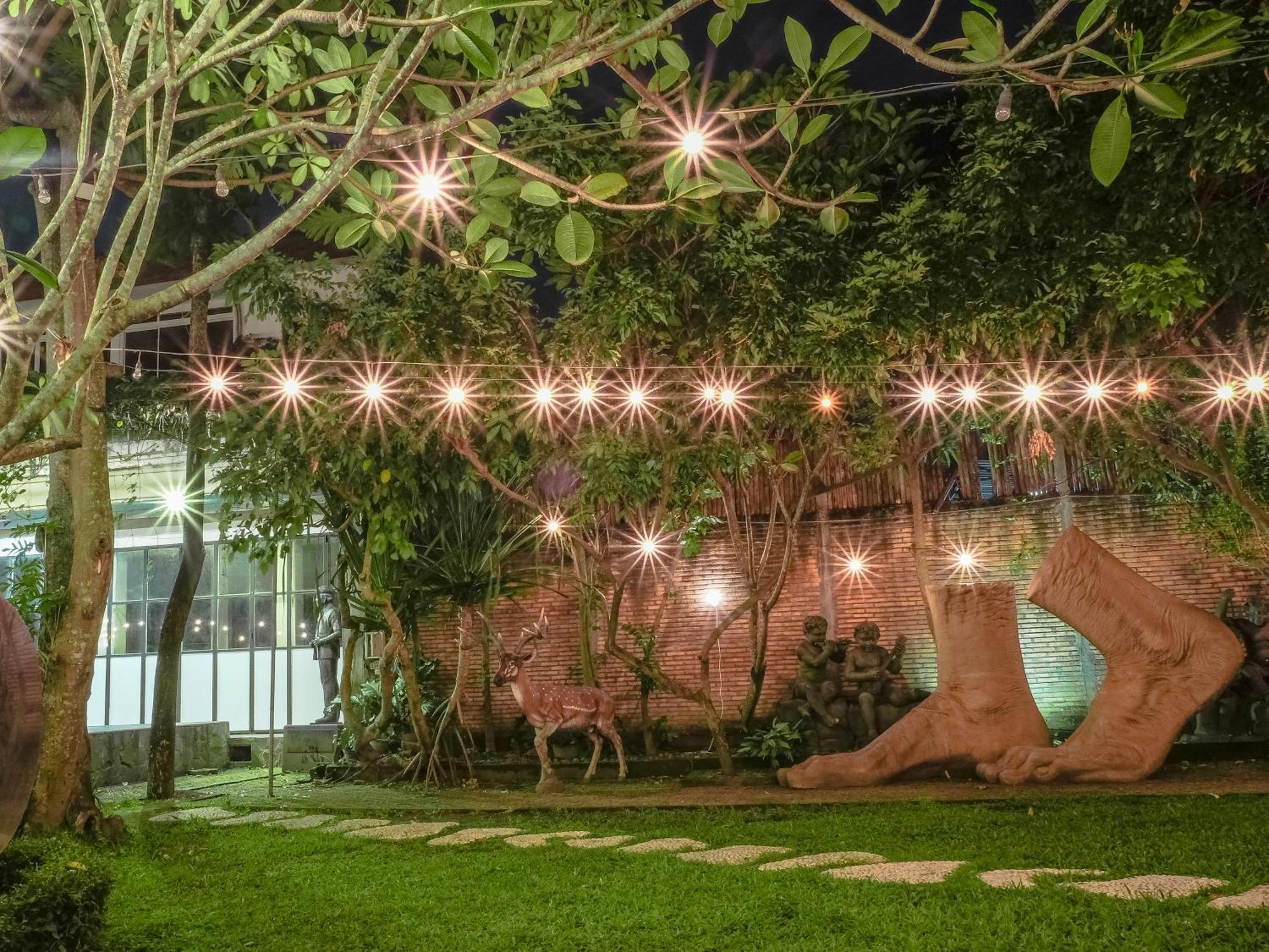 Pendhapa Art Space - Pas Limasan Homestay Prawirotaman Exterior photo